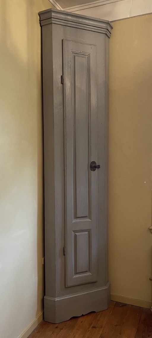 Armoire d'angle Début 18ème siècle Français Etroite 254 Cm