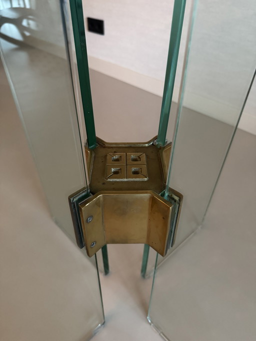 Table de salle à manger circulaire en verre et laiton par Peter Ghyczy pour Ghyczy 1970's