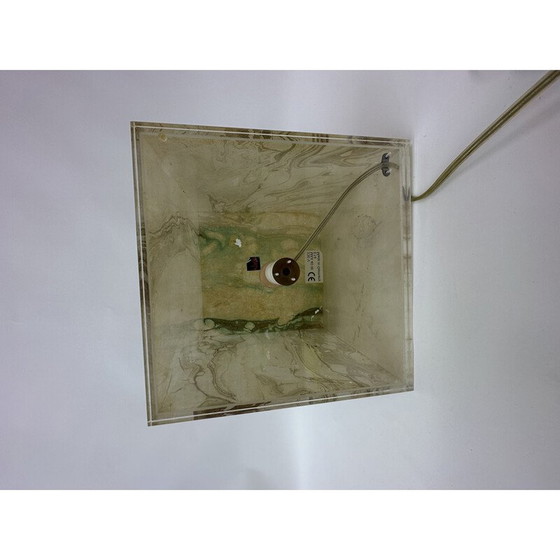 Image 1 of Lampe de table cube en lucite, Mid Century, années 1970