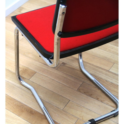 Chaise Vintage Cesca en bois teinté noir et tissu rouge