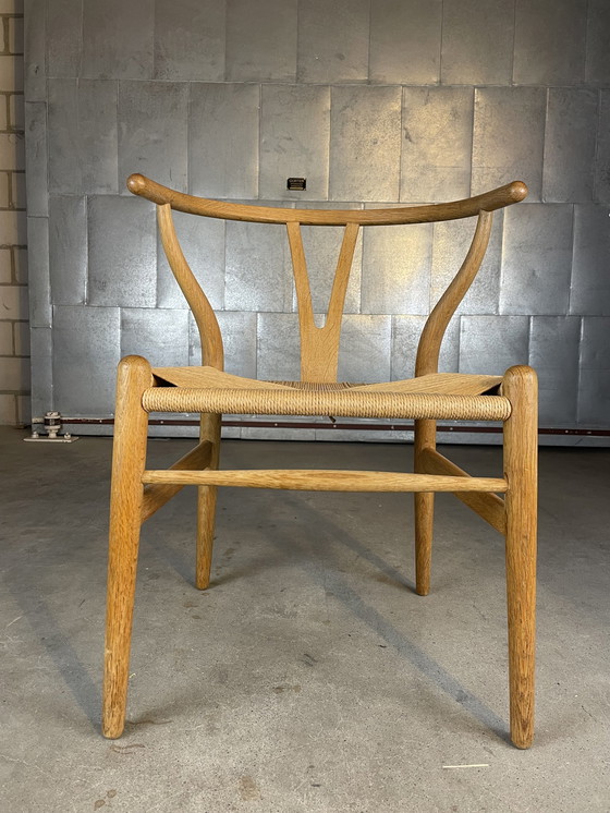 Image 1 of 2X Chaise Wishbone Par Carl Hansen & Son