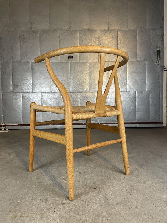 Image 1 of 2X Chaise Wishbone Par Carl Hansen & Son