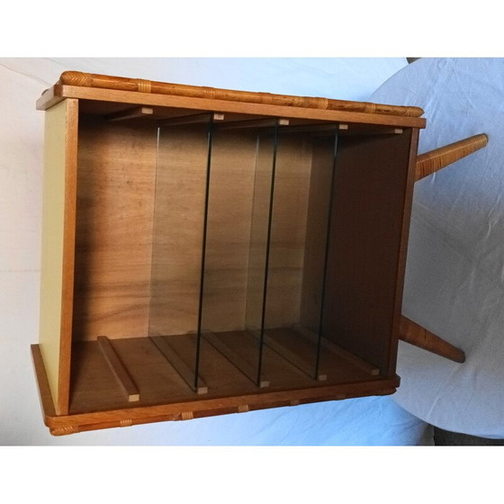 Image 1 of Bibliothèque vintage en bois, bambou, rotin et verre, années 1950