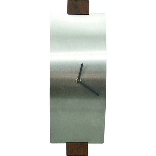 Horloge murale vintage de Junghans Allemagne 1970