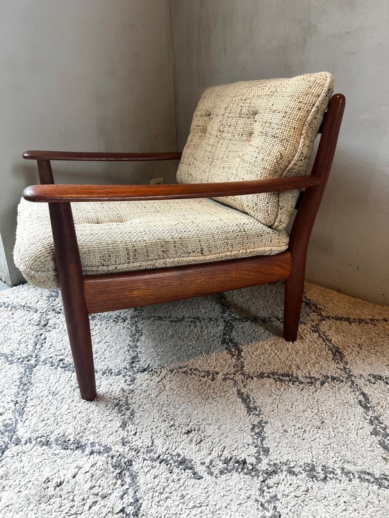 Image 1 of Fauteuil design danois Teck massif années 60