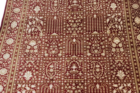 Image 1 of Tapis persan Qom Étonnante soie pure - Tile Design & Signature