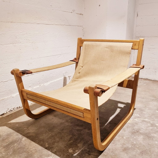 Rare chaise de Yngve Ekström pour la Suède, style japonais des années 1970.