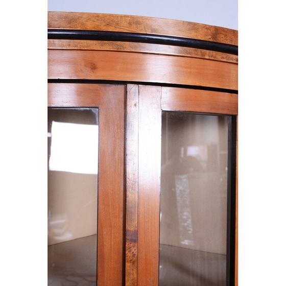 Image 1 of Vitrine d'angle Biedermeier en cerisier, Tchécoslovaquie, années 1840