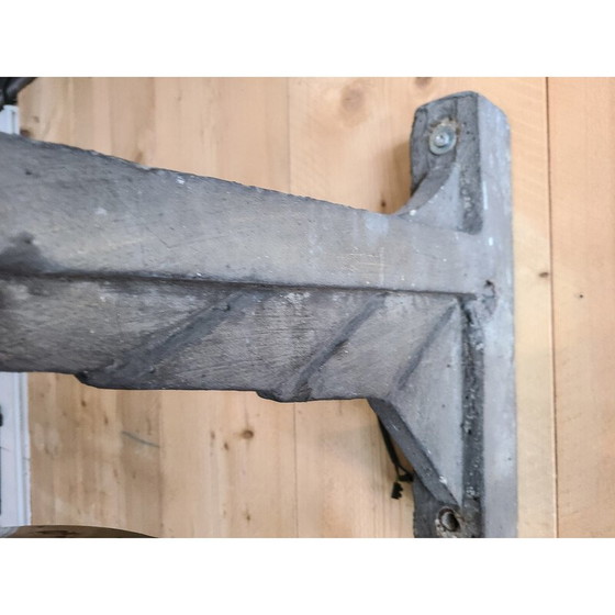 Image 1 of Applique industrielle vintage en béton, 1923