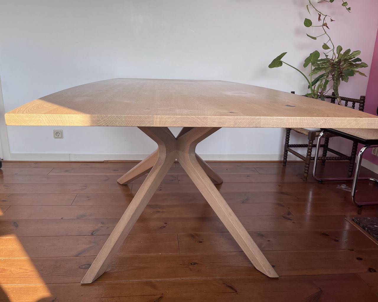 Table Voglauer Valpin (chêne recyclé) | €300 | Whoppah