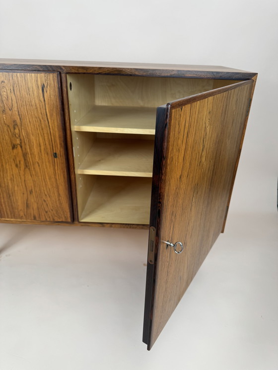 Image 1 of Buffet danois en bois de rose Poul Hundevad