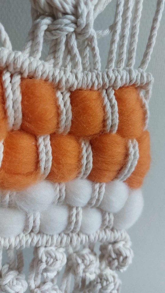 Image 1 of Accroche murale en macramé