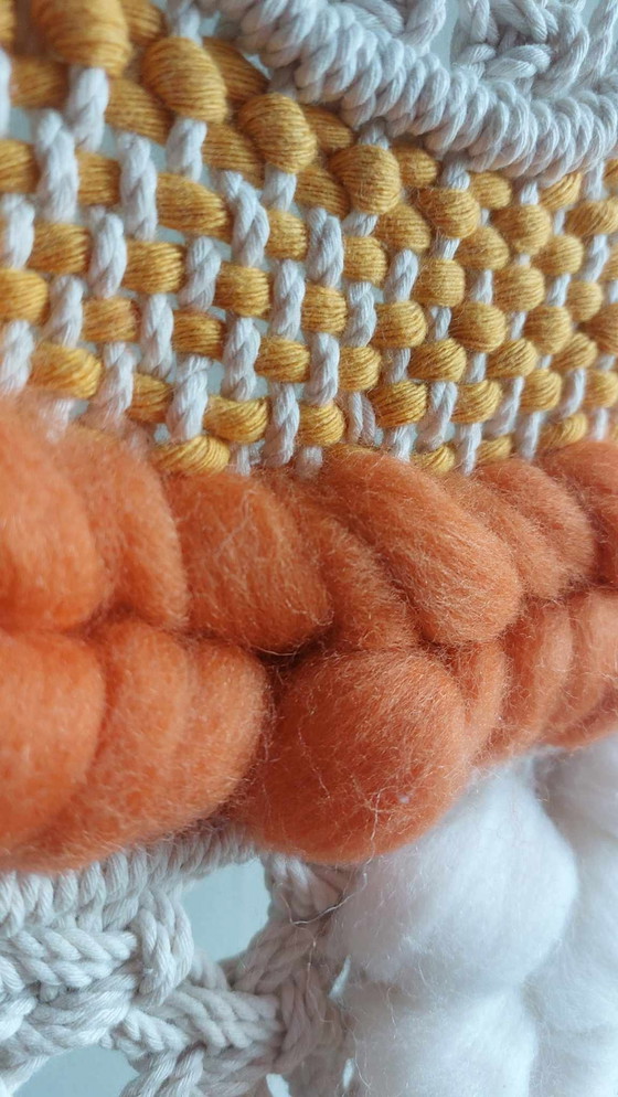 Image 1 of Accroche murale en macramé