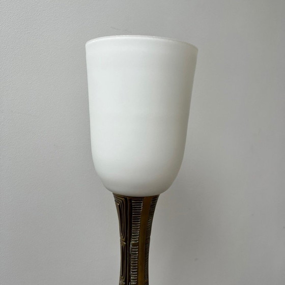 Image 1 of Lampe de table vintage en laiton et verre opalin par Sonja Katzin pour Asea, Suède années 1950