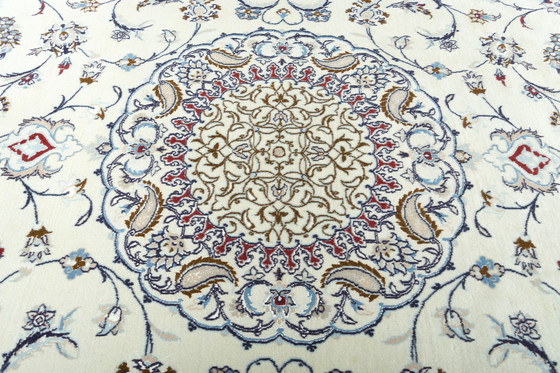 Image 1 of Tapis nain 9 La noué à la main avec soie - Tapis d'Orient 310 X 203 cm