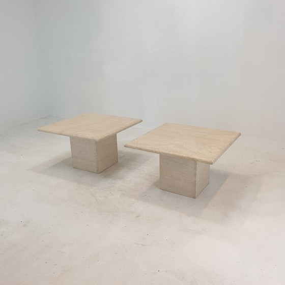 Image 1 of Paire de tables basses italiennes en travertin, 1980