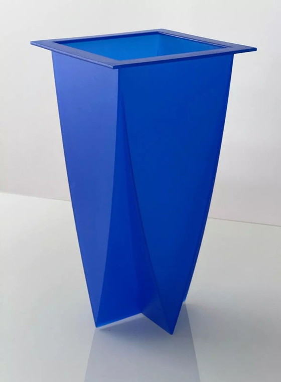 Image 1 of Marcello Morandini Vase Postmoderne/Space-Age Bleu Timo Magis 1980's Italie