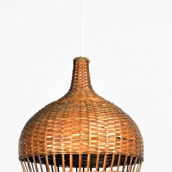Image 1 of Lampe suspendue vintage scandinave avec abat-jour en osier, Danemark années 1960