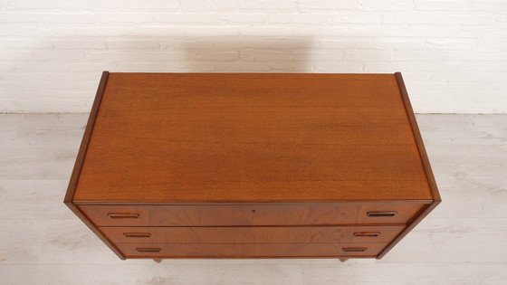 Image 1 of Commode Vintage | Teck | 3 Tiroirs