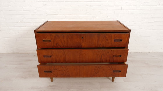 Image 1 of Commode Vintage | Teck | 3 Tiroirs
