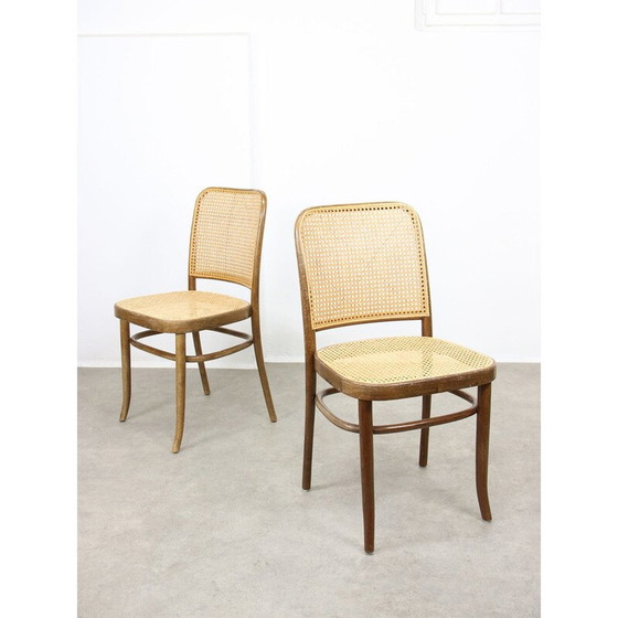 Image 1 of Ensemble de 4 chaises vintage No. 811 de Michael Thonet