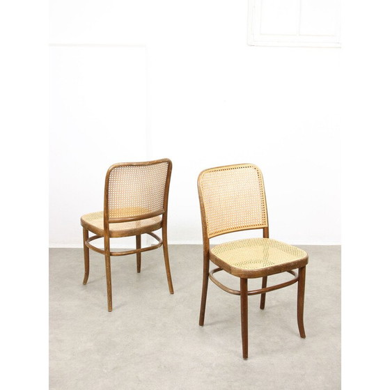 Image 1 of Ensemble de 4 chaises vintage No. 811 de Michael Thonet