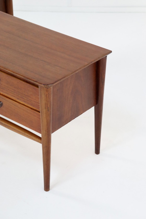 Image 1 of Ensemble de 2 tables de nuit Wébé Louis Van Teeffelen 'Beek En Donk' Vintage