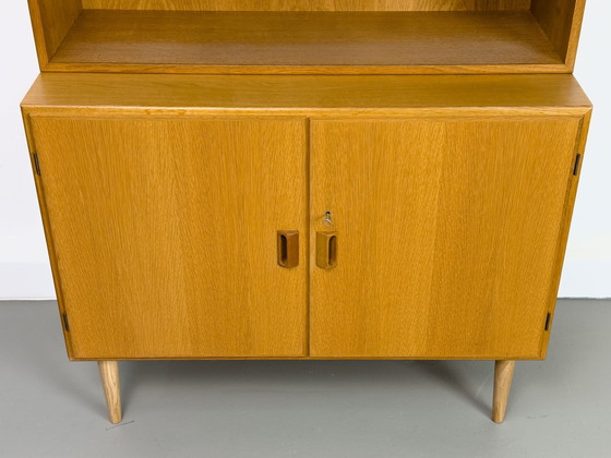 Image 1 of Cabinet Danois En Chêne Par Børge Mogensen Pour Søborg Møbelfabrik, 1960S