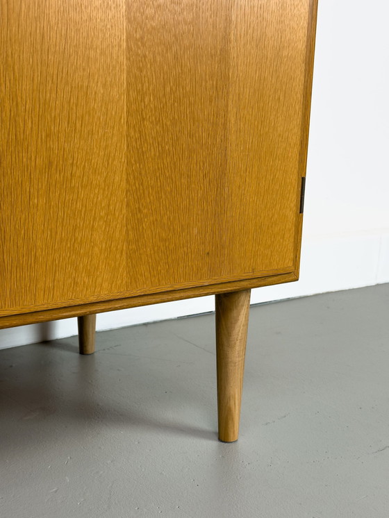 Image 1 of Cabinet Danois En Chêne Par Børge Mogensen Pour Søborg Møbelfabrik, 1960S