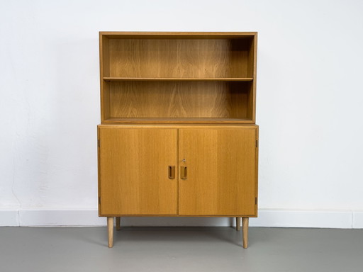 Cabinet Danois En Chêne Par Børge Mogensen Pour Søborg Møbelfabrik, 1960S