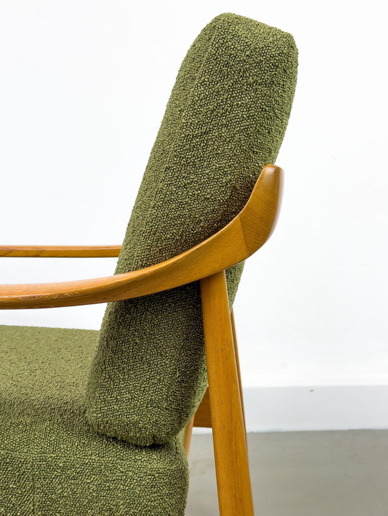 Image 1 of Chaise Lounge En Teck Et Bouclé Par Knoll Antimott, 1960S