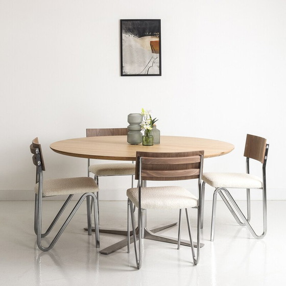 Image 1 of Table ronde vintage en bois de cerisier avec base en métal