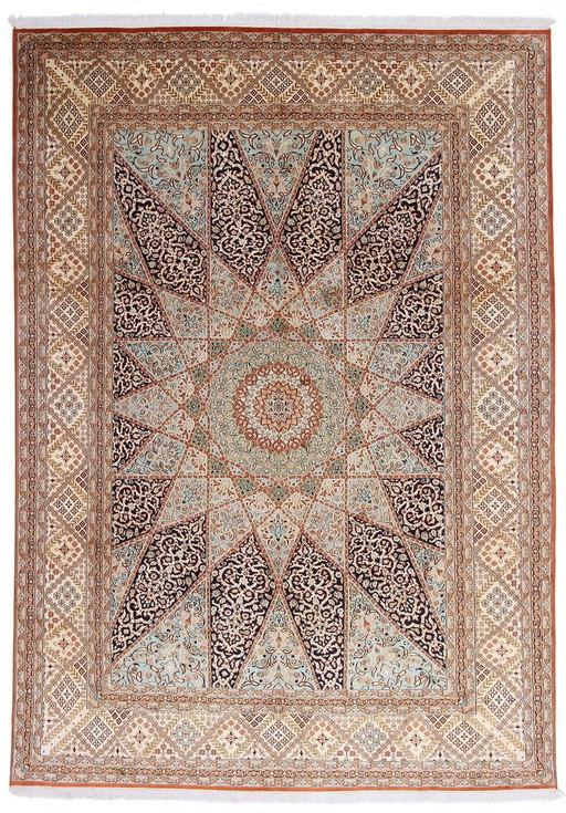 Nouveau tapis de soie du Cachemire - Très beau motif Gonbad