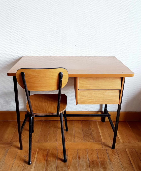 Image 1 of Bureau Et Chaise En Formica 1960
