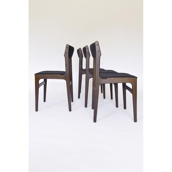 Image 1 of Ensemble de 4 chaises de salle à manger vintage en feutre et noyer par Erik Buch pour O.D. Møbler, Danemark années 1960