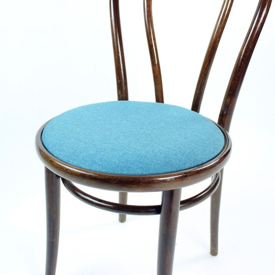 Image 1 of Chaise de bistrot vintage Thonet n°16 par Ton, Tchécoslovaquie années 1960