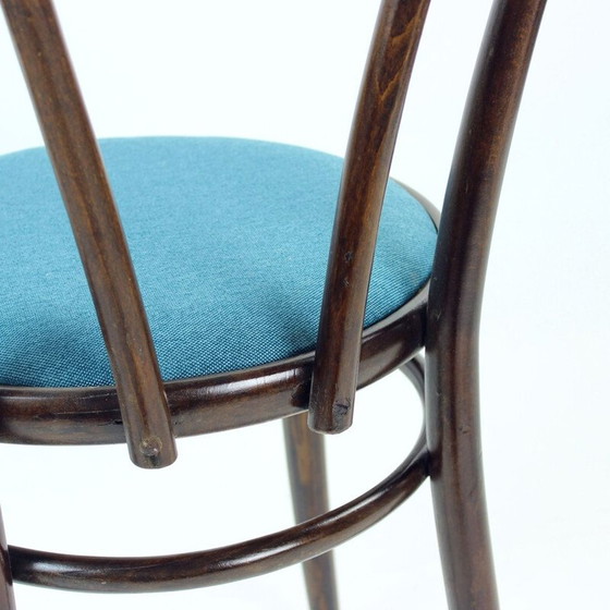 Image 1 of Chaise de bistrot vintage Thonet n°16 par Ton, Tchécoslovaquie années 1960