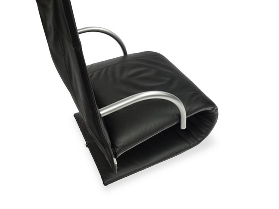 Image 1 of Ligne Roset Zen Fauteuil Cuir Noir Piétement luge