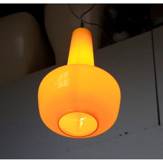 Image 1 of Lampe suspendue vintage Kreta en verre jaune et blanc par Jacob Bang pour Fog et Morup, 1960