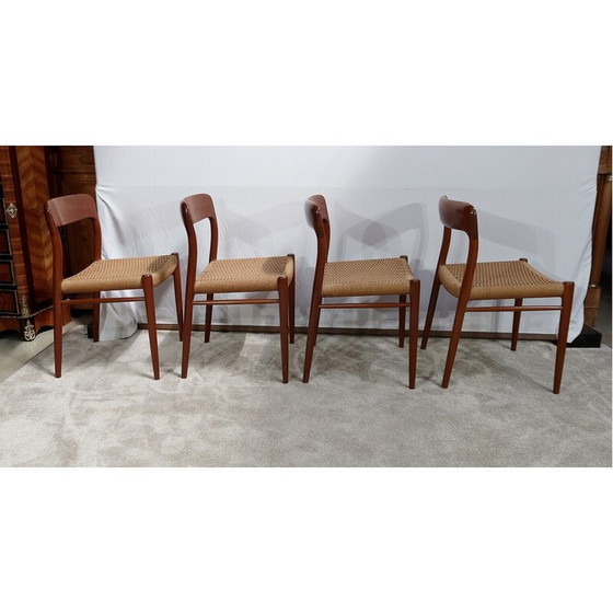 Image 1 of Ensemble de 4 chaises vintage modèle " 75 " par Niels Otto Moller, Danemark 1960