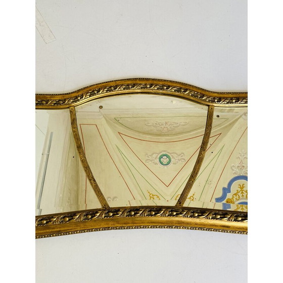 Image 1 of Miroir rectangulaire vintage à feuilles d'or avec cadre en bois