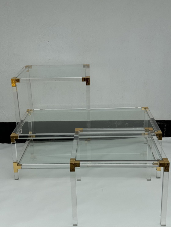 Image 1 of Trio de tables en lucite et verre Hollywood Regency