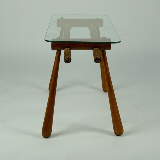Image 1 of Table d'appoint en hêtre du milieu du siècle avec cordon et plateau en verre par Max Kment autrichien années 1950