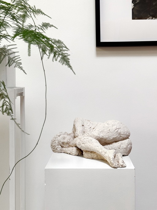 Yolande Ide (1931) - Sculpture en terre cuite d'une femme