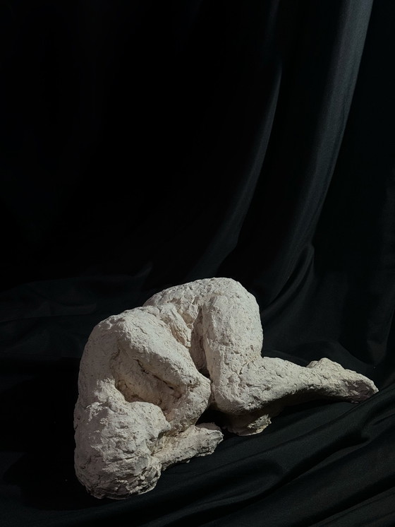 Image 1 of Yolande Ide (1931) - Sculpture en terre cuite d'une femme