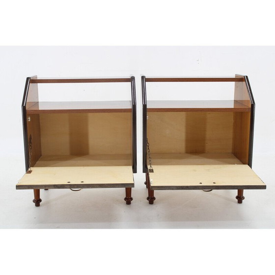 Image 1 of Paire de tables de chevet vintage en noyer, Italie 1960
