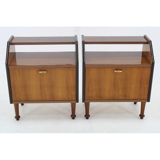 Image 1 of Paire de tables de chevet vintage en noyer, Italie 1960