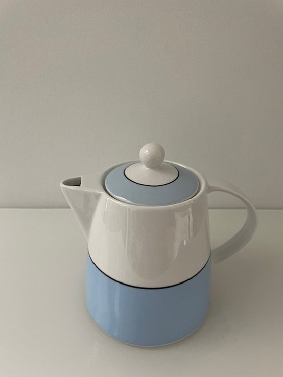 Image 1 of Théière au design moderne Baby Blue, White With Black Edge