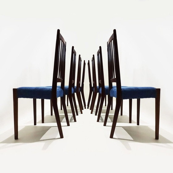 Image 1 of Ensemble de 8 chaises de salle à manger danoises du milieu du siècle en teck et tissu par Arne Hovmand Olsen pour Mogens Kold