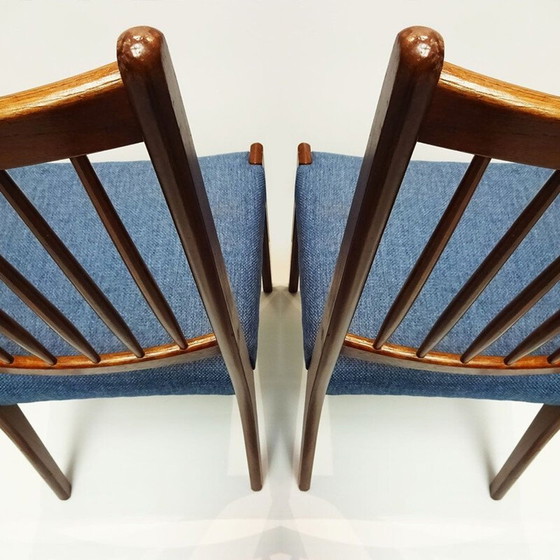 Image 1 of Ensemble de 8 chaises de salle à manger danoises du milieu du siècle en teck et tissu par Arne Hovmand Olsen pour Mogens Kold